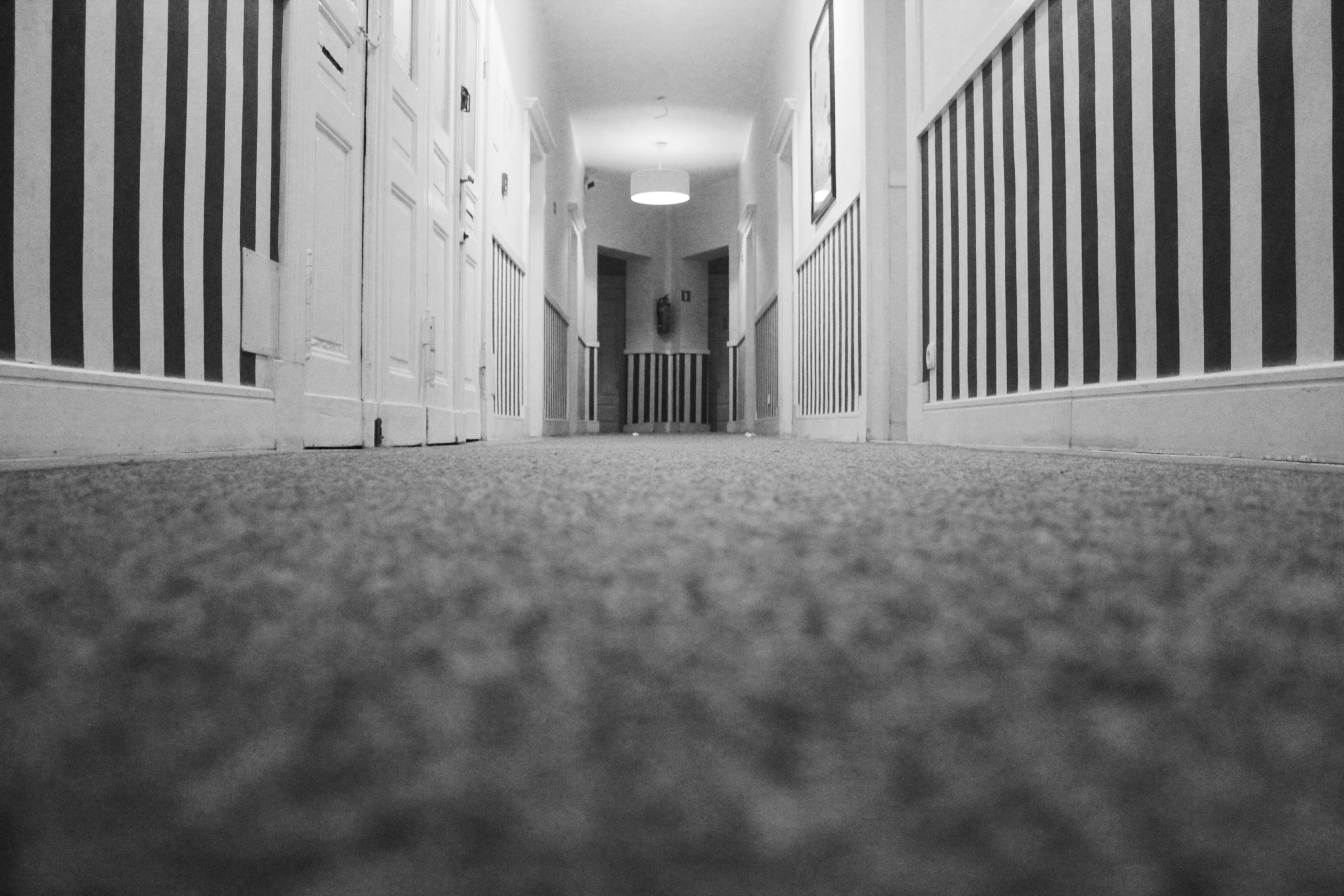 low-angle-photo-of-hallway-inside-closed-room-1253800